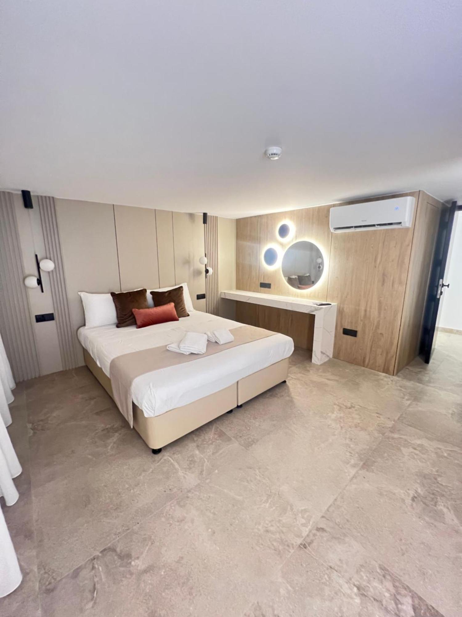 Tuck Apart Otel 3*